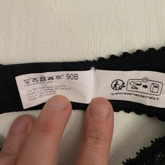 Monoprix Lace Bra with Velvet Polka Dot Detail - Picture 5 of 6